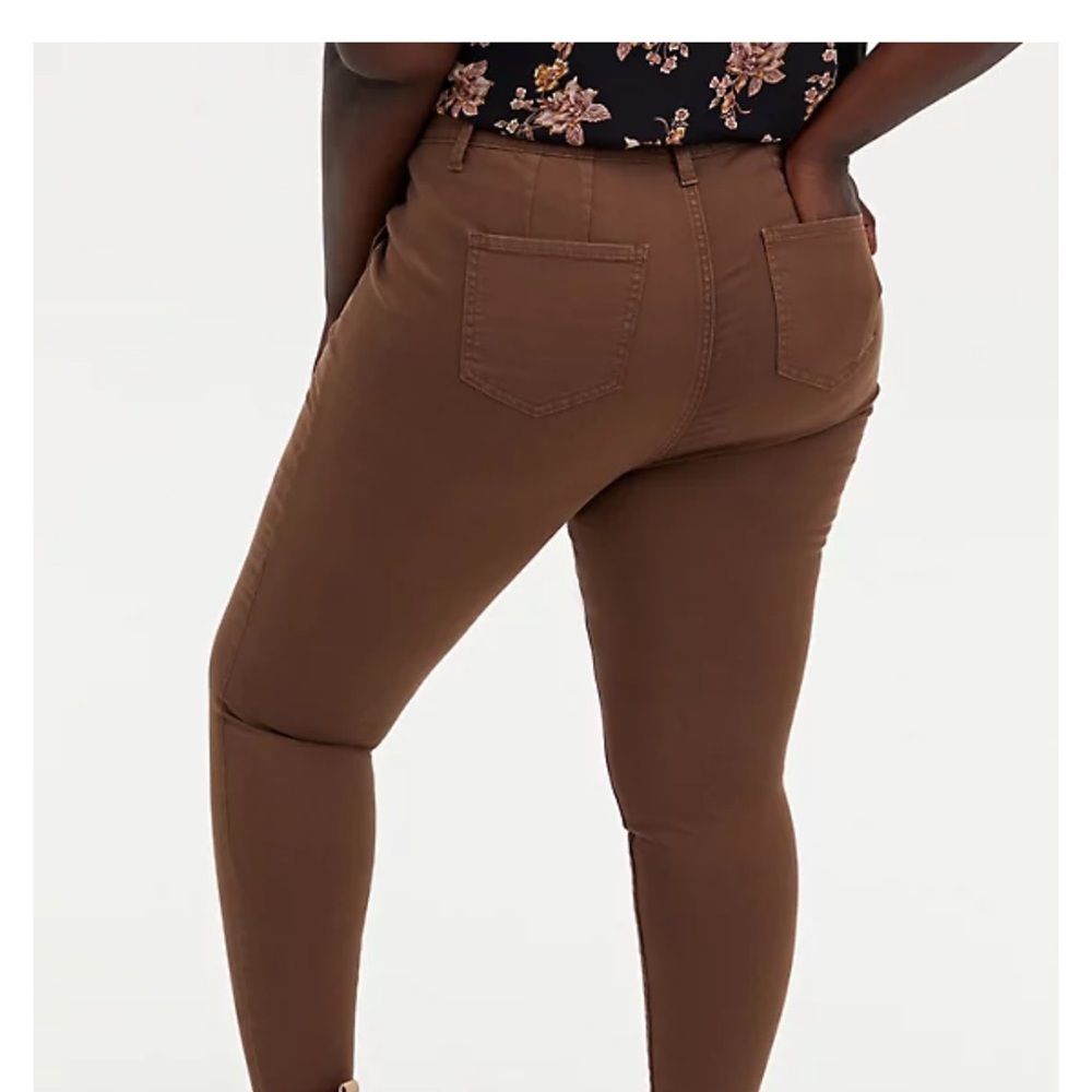 Torrid Plus High Rise Skinny Pant Brown Size 26